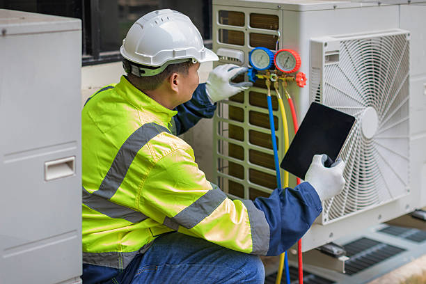 Professional Hvac technician working in Strafford, NH